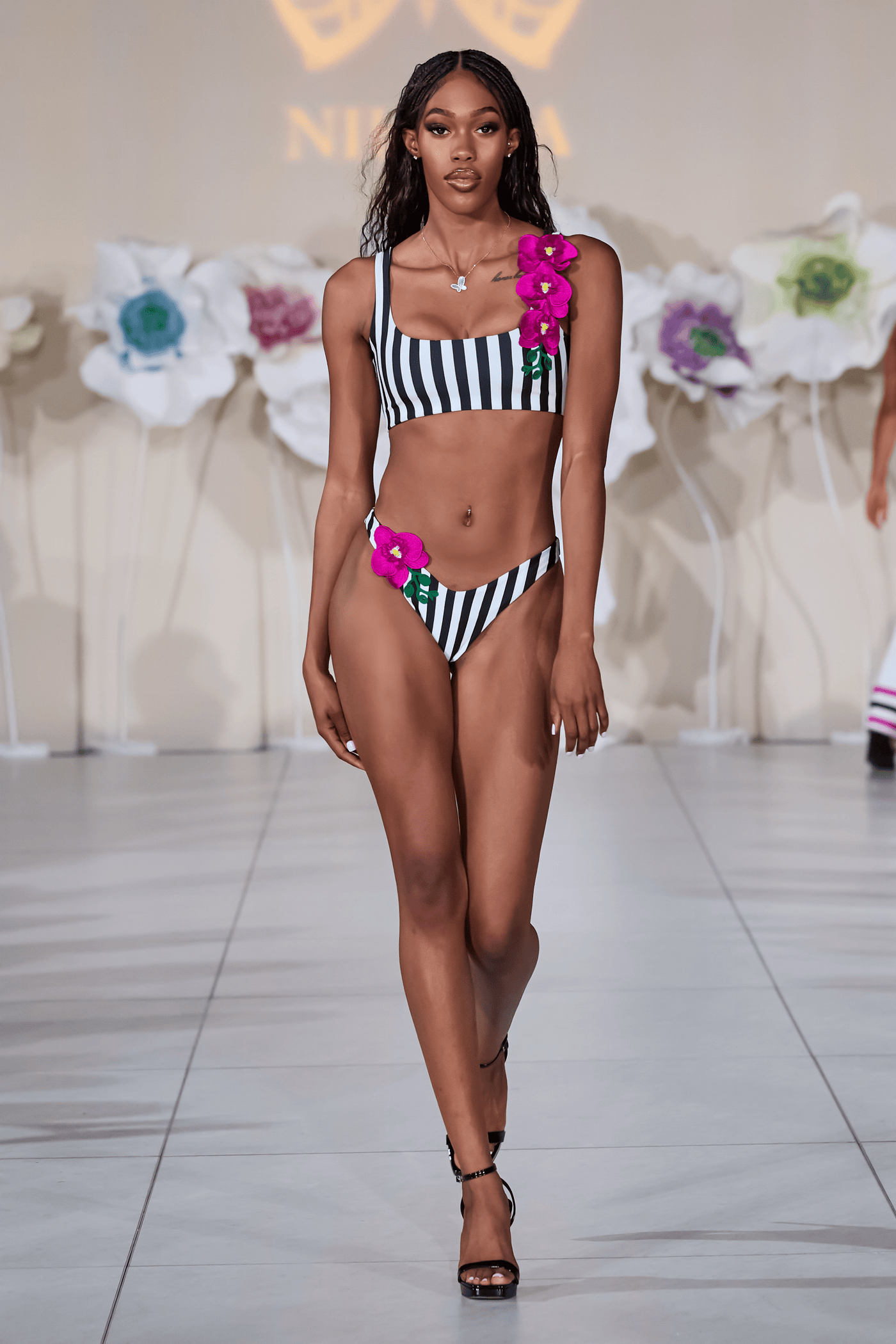 ORCHIDS OF BISCAYNE TOP & BOTTOM WHITE BIKINI NIKOZA