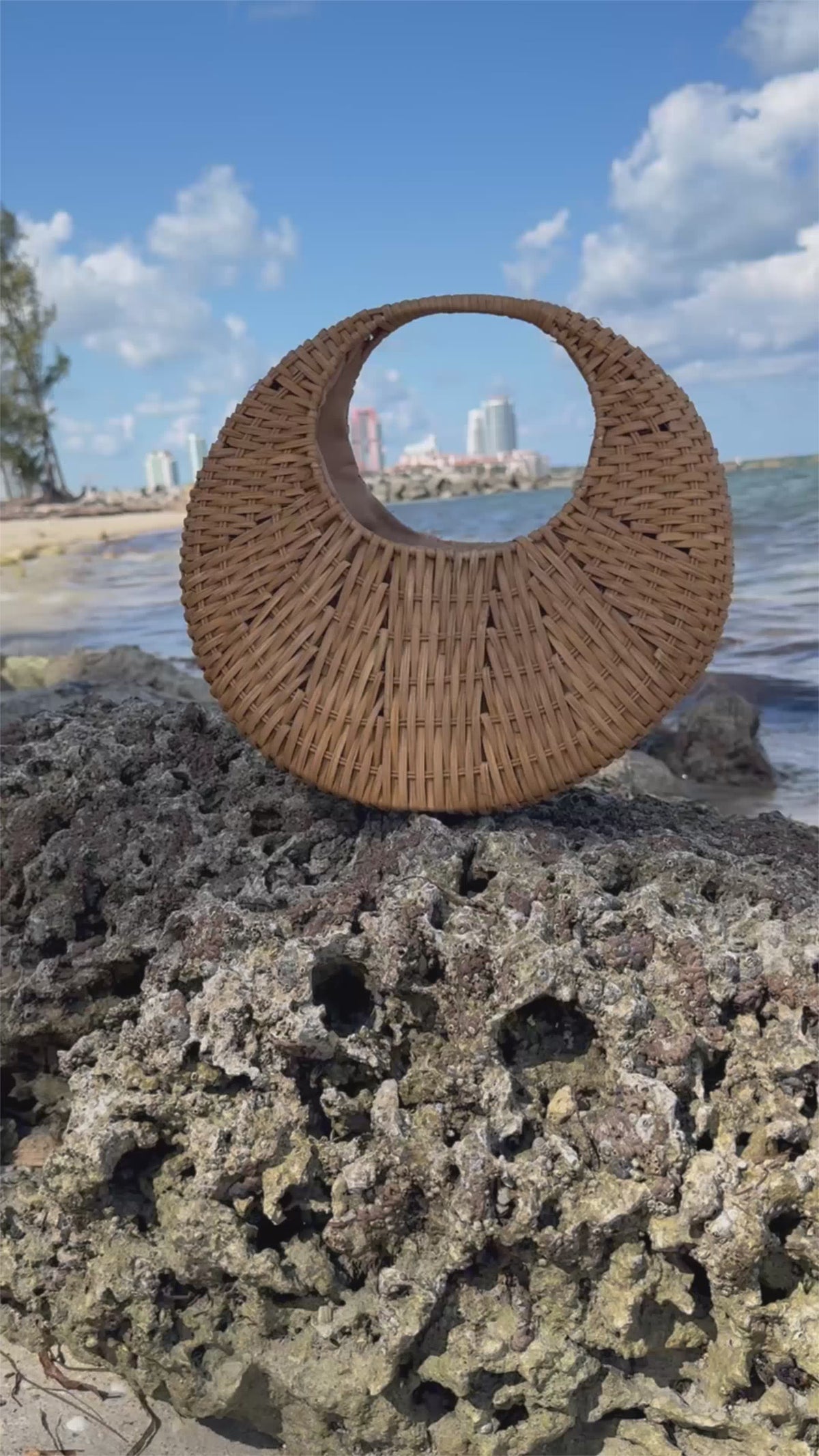 Coastal Circle Natural Straw Beach Bag