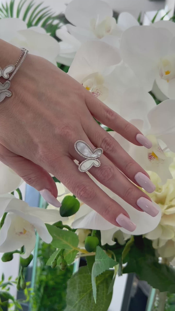 .925 Silver Ring w/ Mother Of Pearl Butterfly encrusted with Cubic Zirconia Jewelry